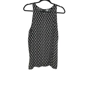 Old Navy Sleeveless High Neck Geometric Tank Top